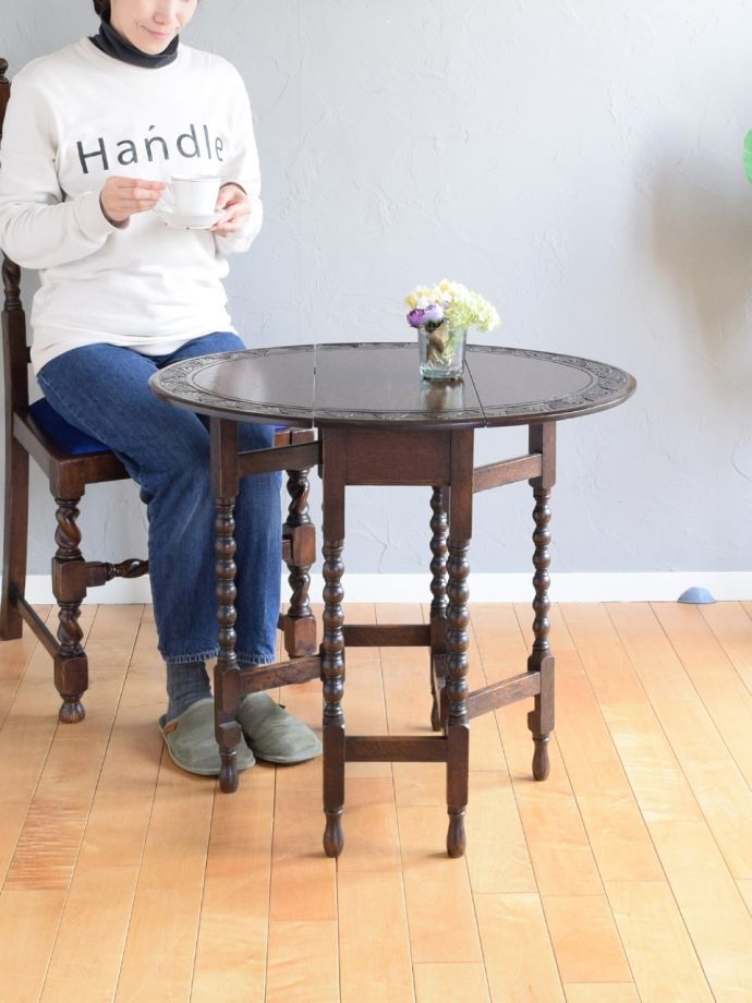 アンティークのゲートレッグテーブル