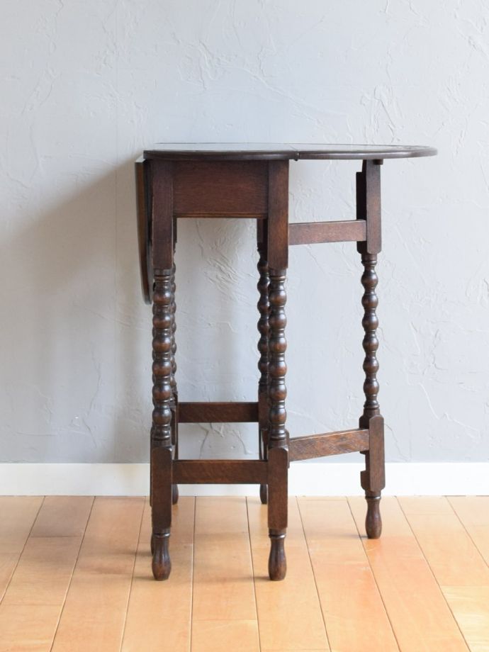 3サイズで楽しめる折り畳みテーブル