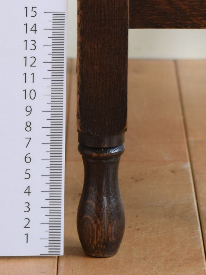 ゲートレッグテーブルの脚