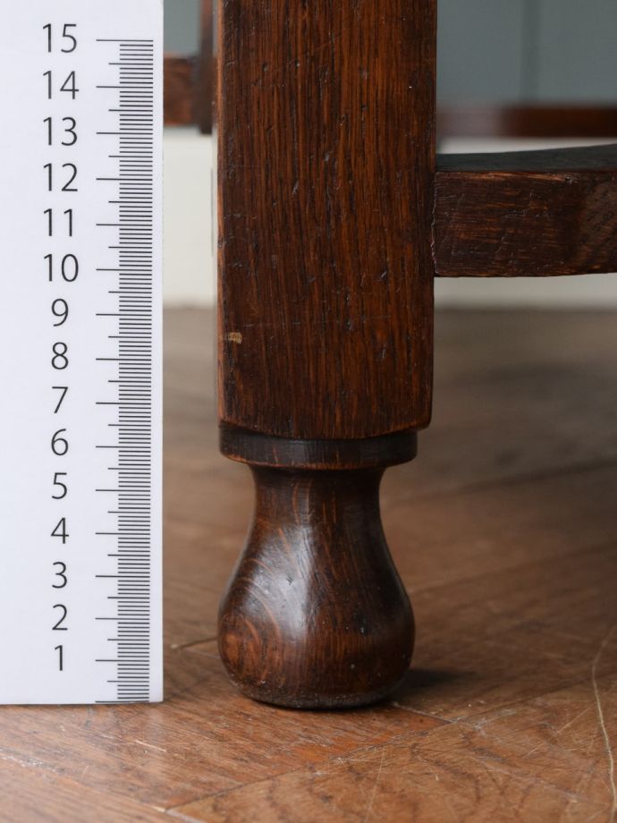 伸長式テーブルの脚