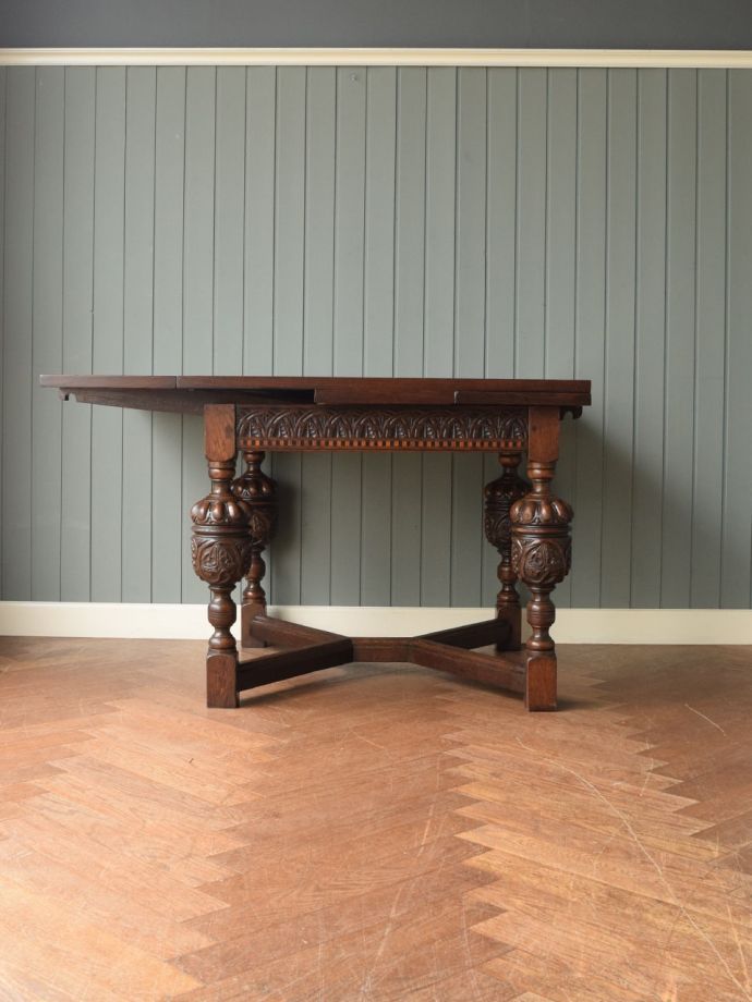 伸長式テーブルの大きさ