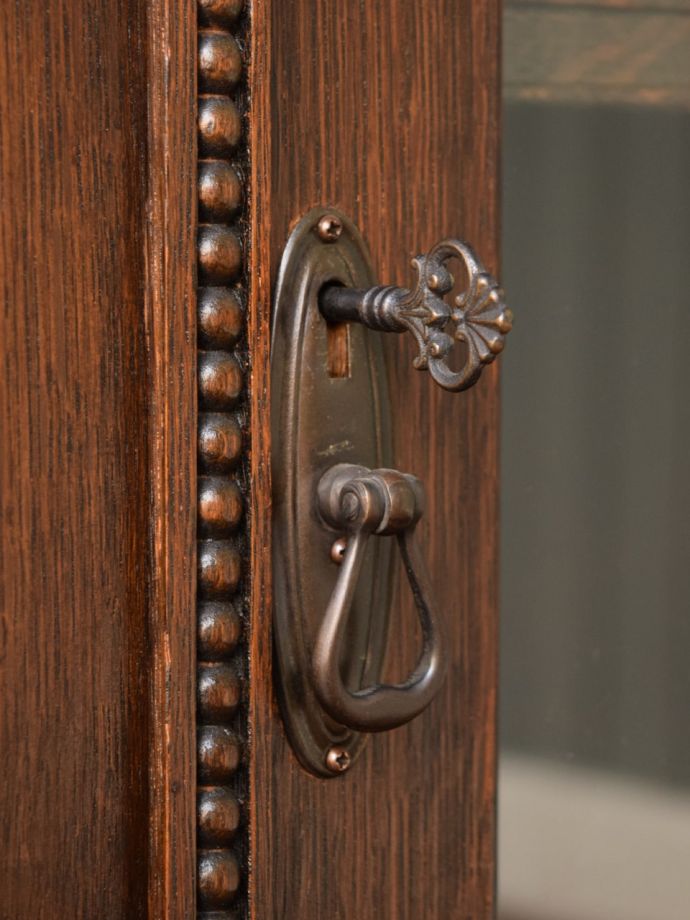 アンティークの鍵と取っ手