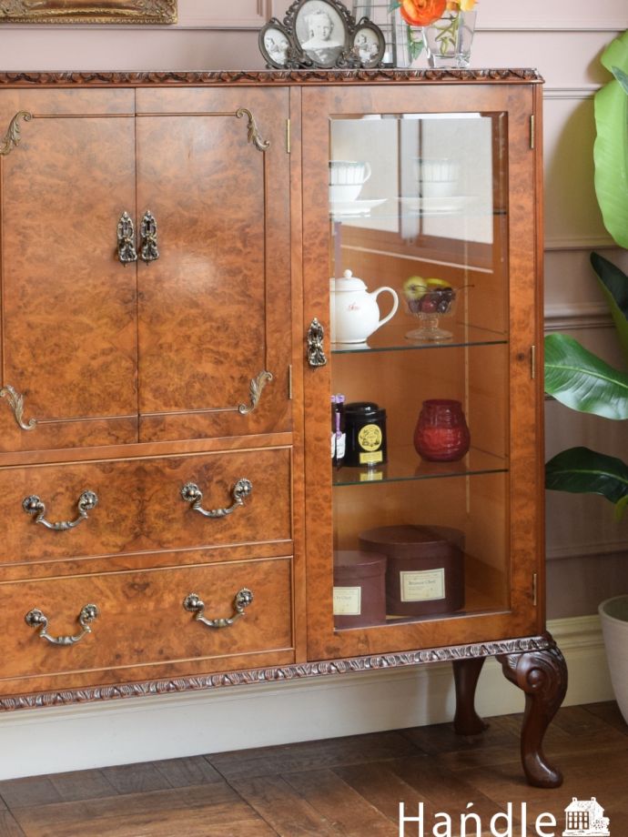 アンティークガラスの扉