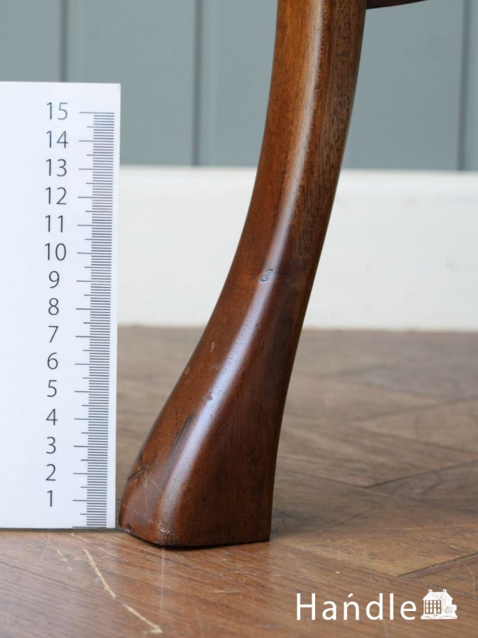 アンティーク家具の脚