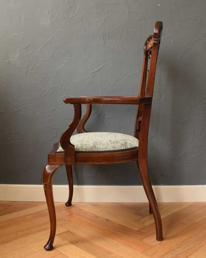イギリス ヴィンテージ家具 ダイニングチェア アームチェア 椅子③ イギリス ヴィンテージ家具 ダイニングチェア アームチェア 椅子③
