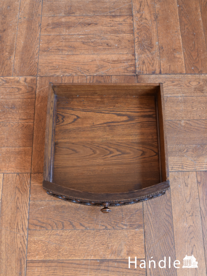 アンティークテーブルの引き出し