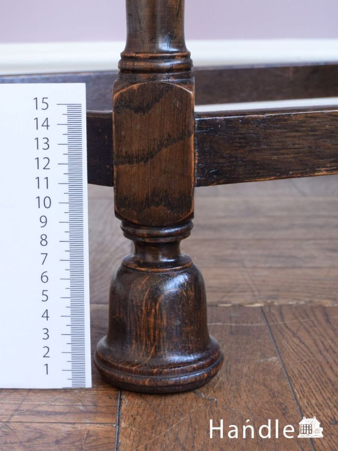 アンティーク家具の脚