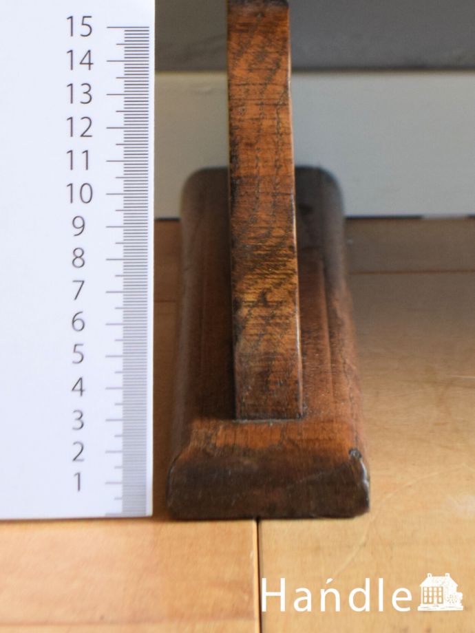 アンティーク家具の脚