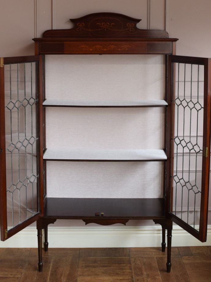 H17C23 英国アンティーク家具 ガラスキャビネット H17C23 英国アンティーク家具 ガラスキャビネット H17C23 英国