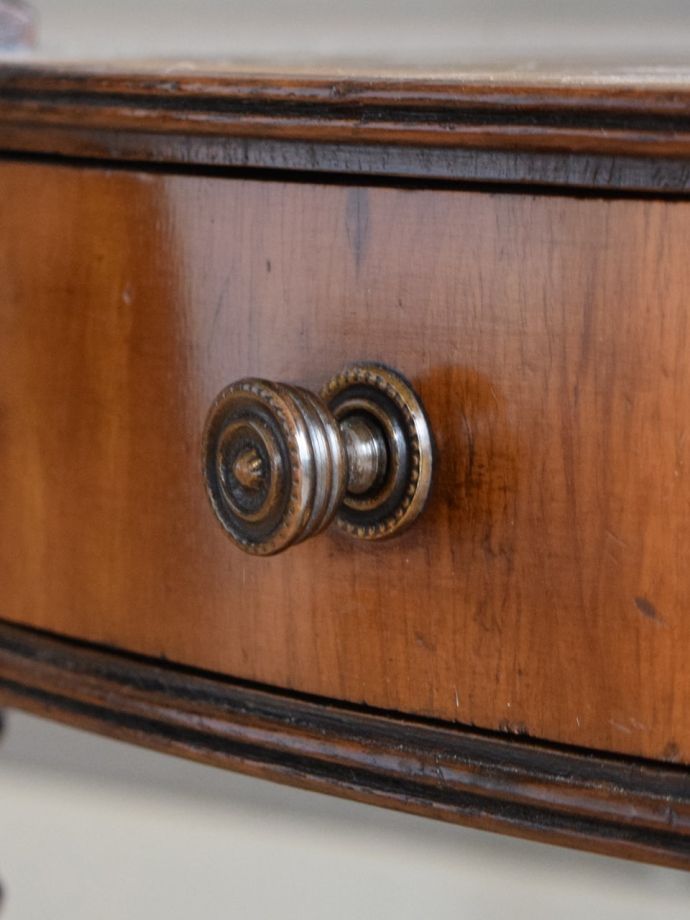 アンティーク家具の取っ手