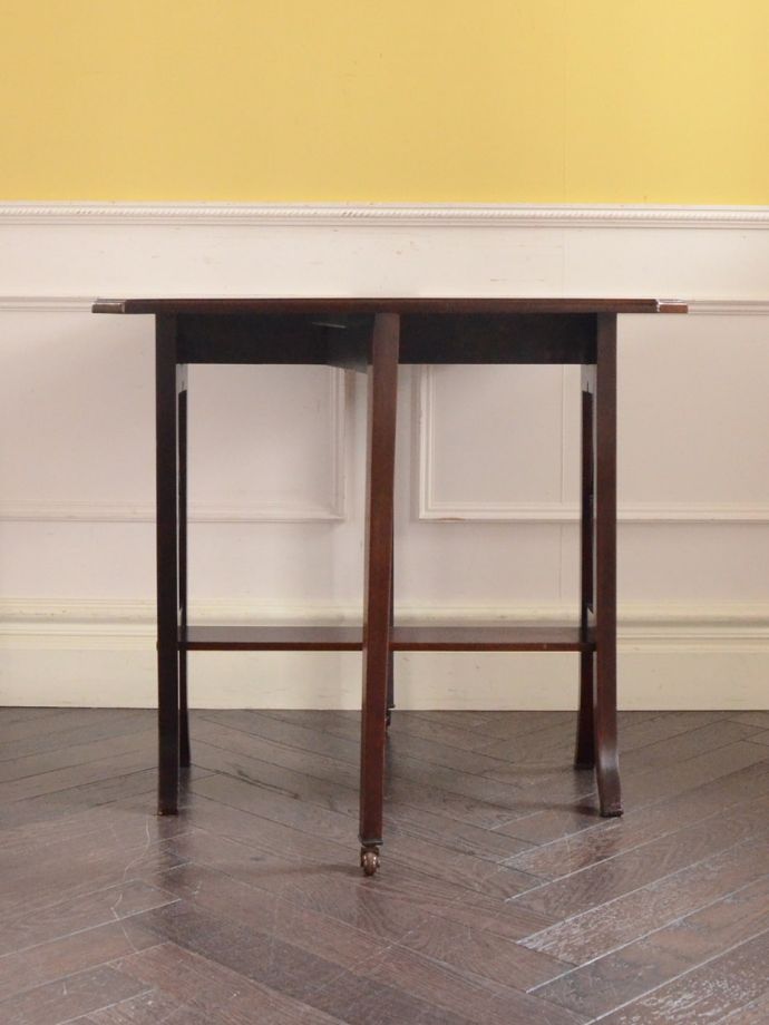 いろんな表情が楽しめるテーブル