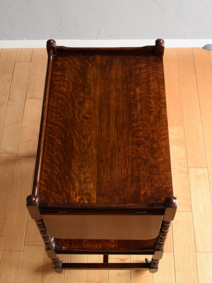 アンティークワゴンの天板