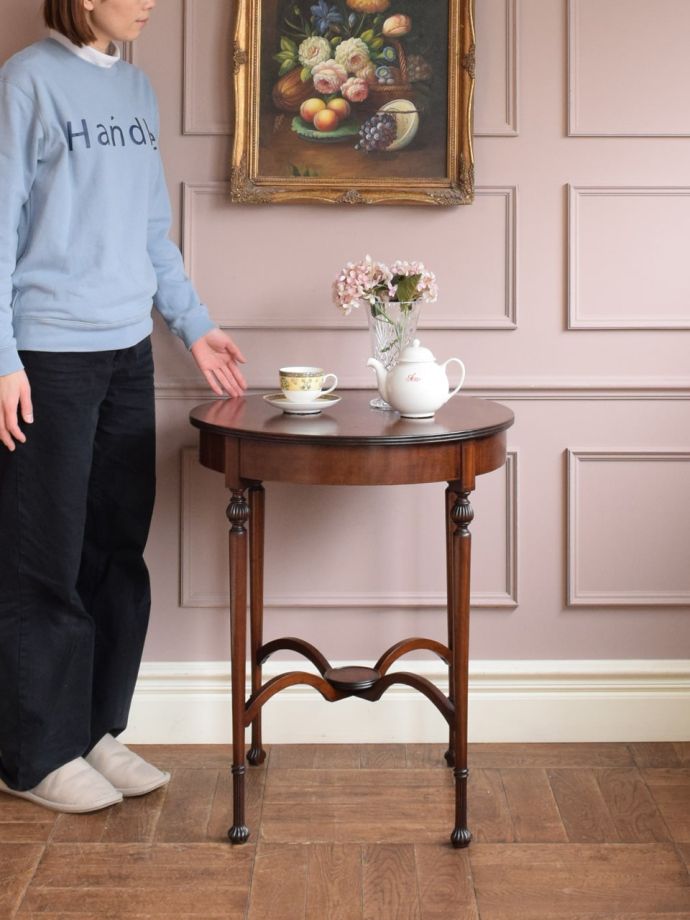 英国のサイドテーブル