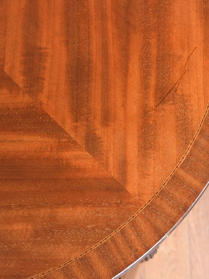 オケージョナルテーブルの天板