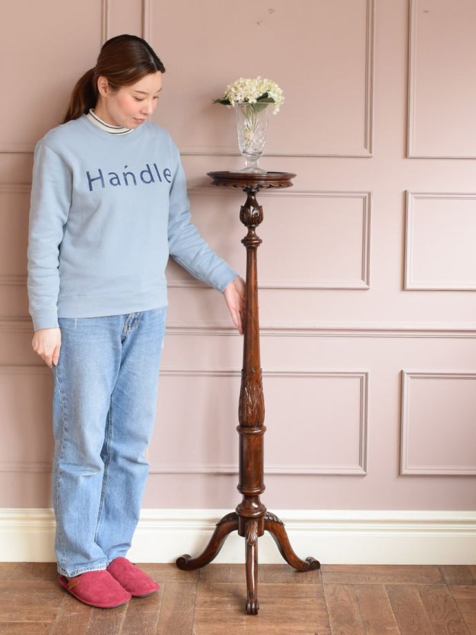 アンティークのプランツスタンド