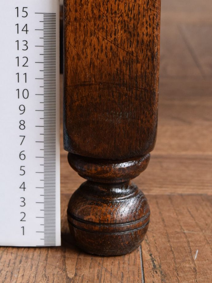 伸長式テーブルの脚