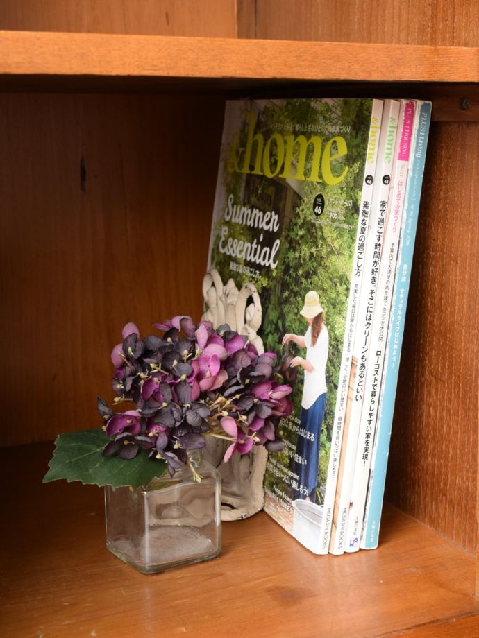 収納たっぷりのウォッシュスタンド