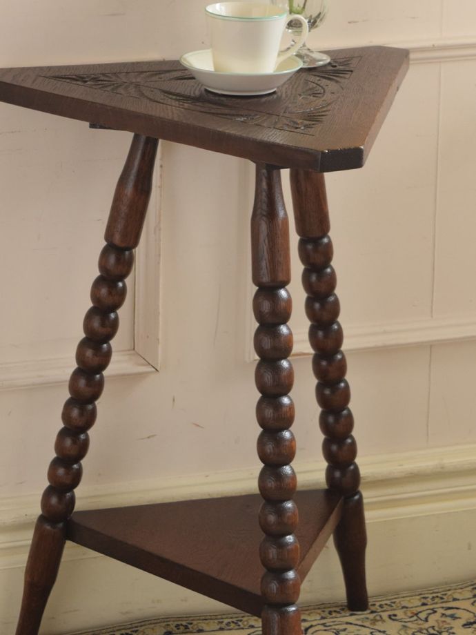 おしゃれなサイドテーブル