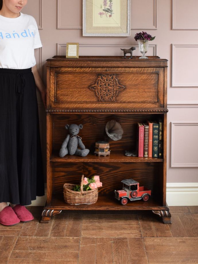 英国アンティークのビューロー