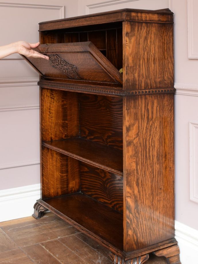 ビューローの扉を倒すと