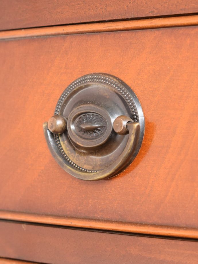 アンティークチェストの取っ手