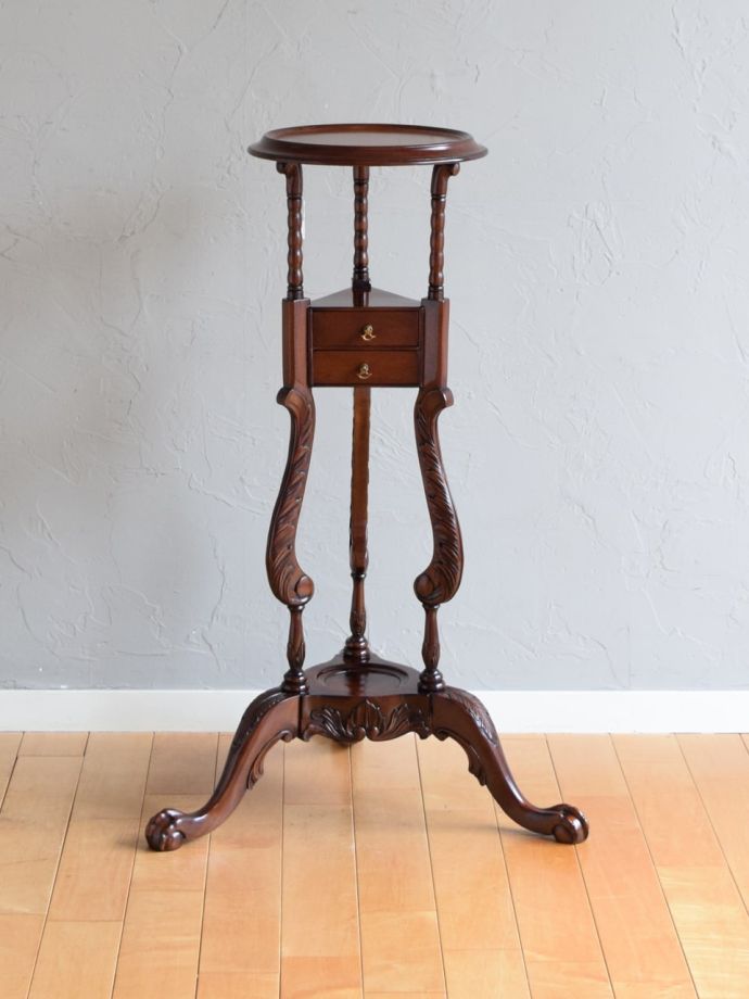 プランツスタンドの側面