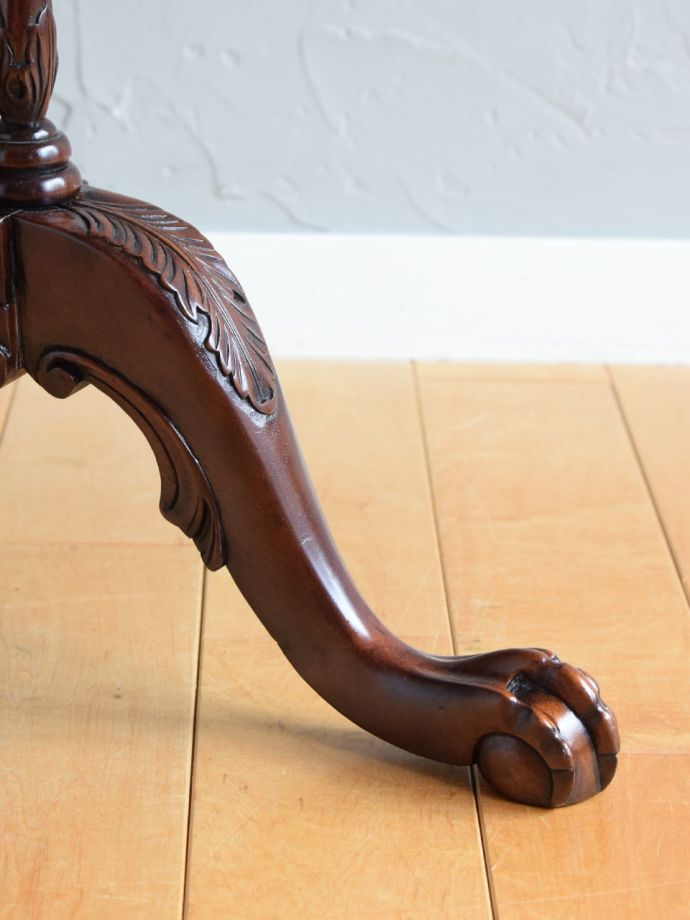 アンティーク家具の脚