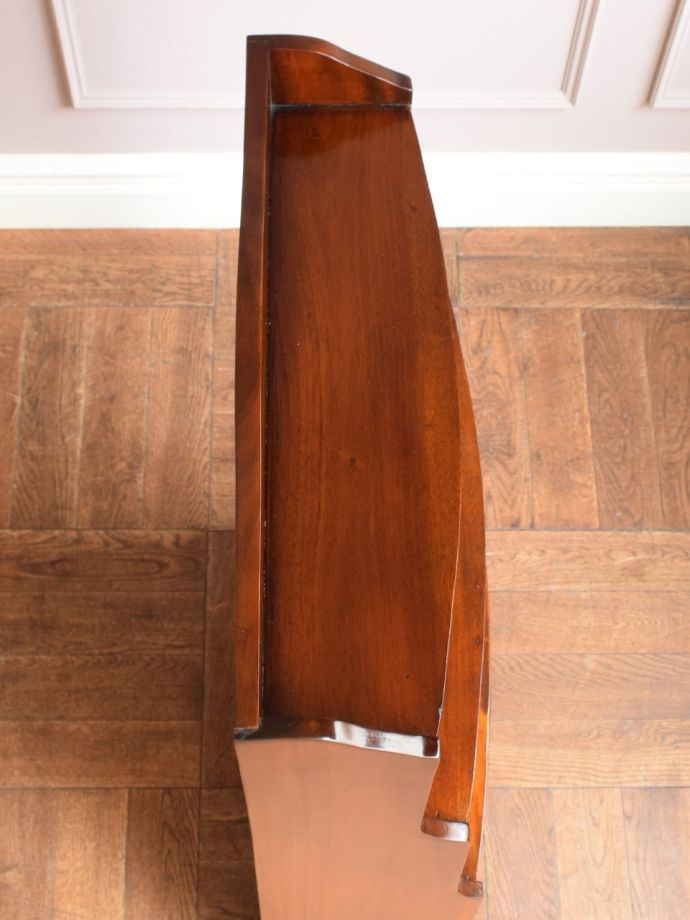 アンティーク本棚の天板