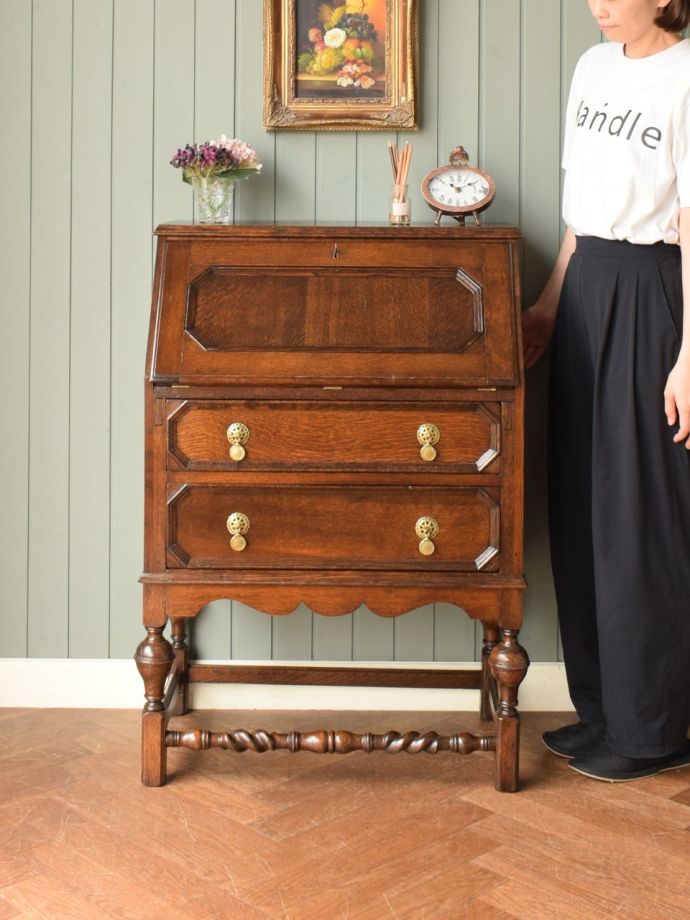 アンティークのライティングビューロー