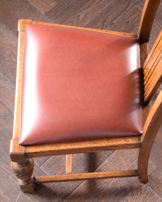 アンティークの椅子の座面