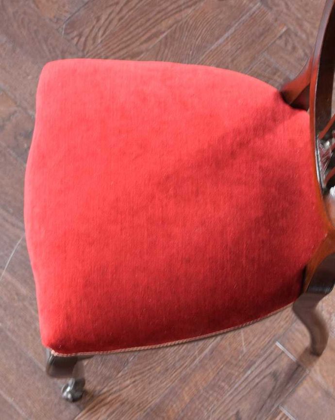 アンティークの椅子の座面