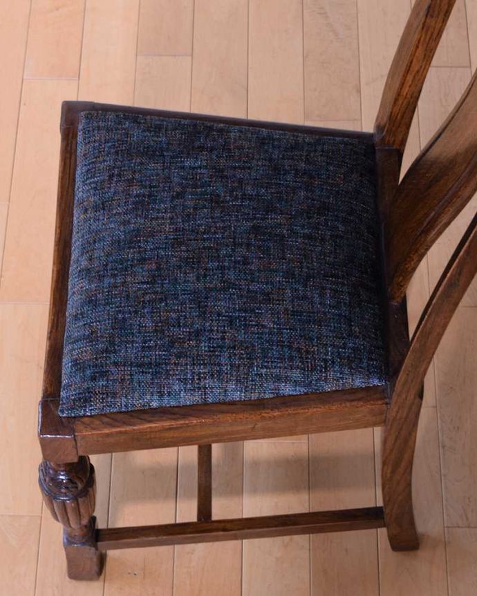 アンティークの椅子の座面