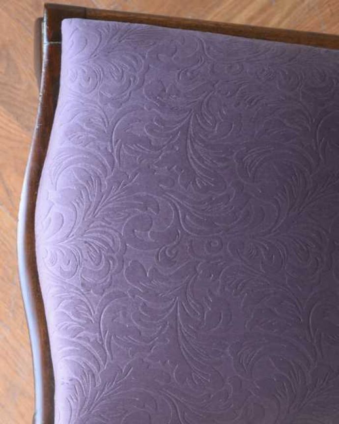 サロンチェアの座面の生地