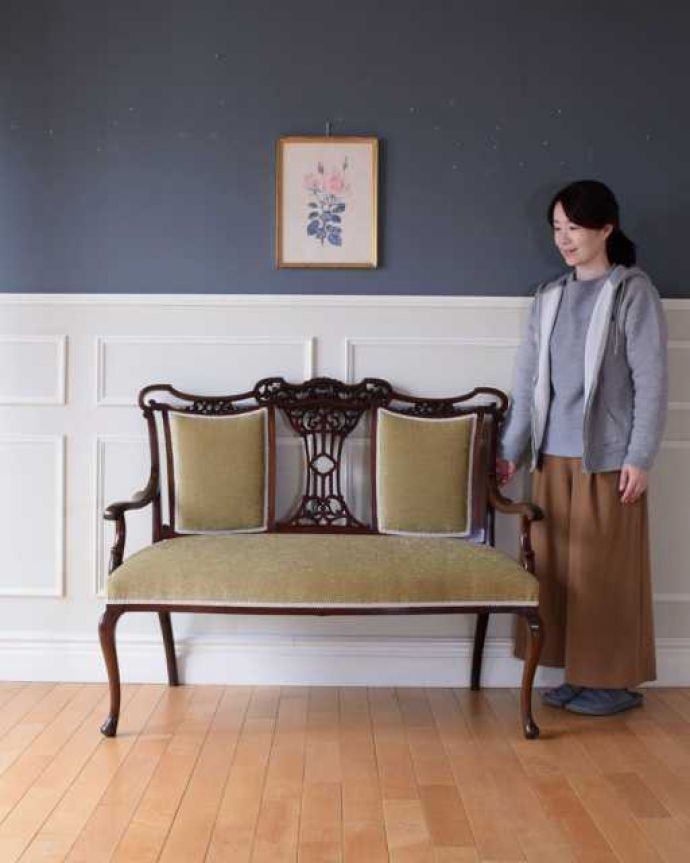 英国アンティークの椅子、セティ