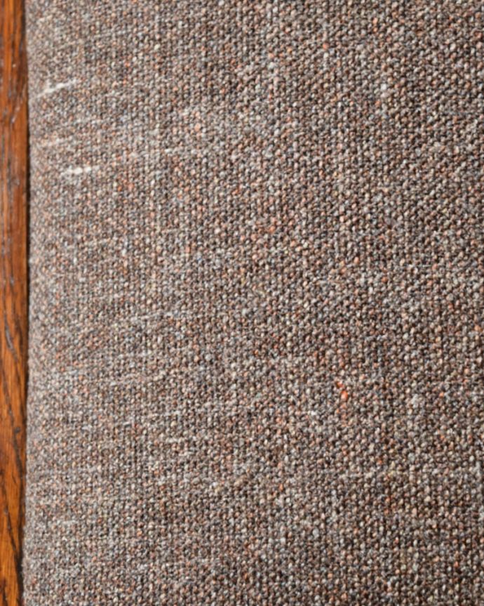 アンティークチェアの座面の生地