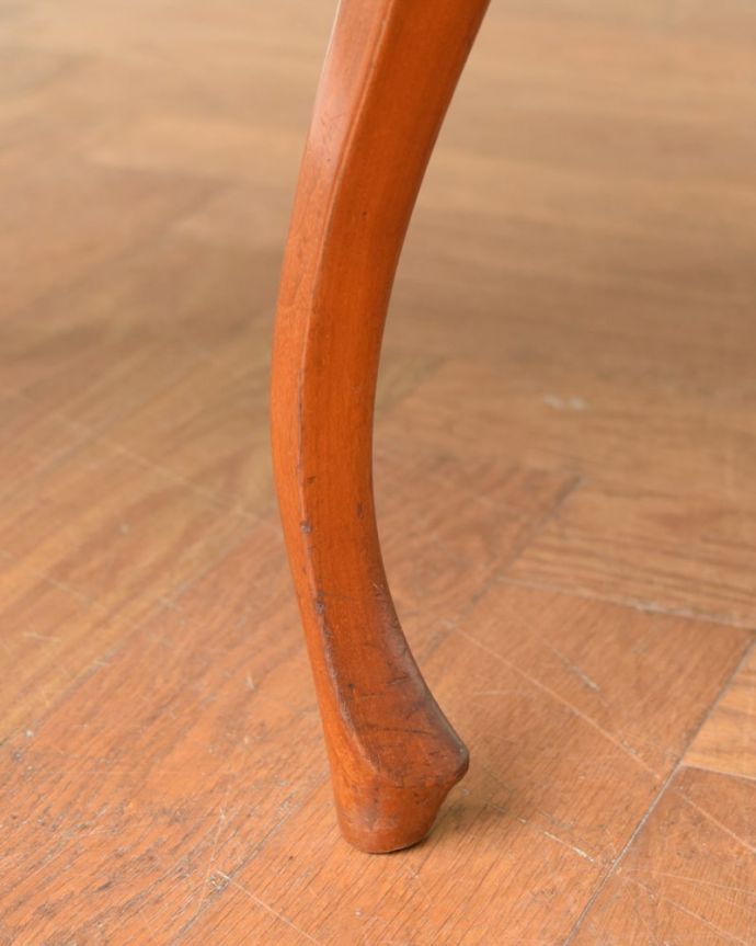 アンティーク椅子の脚