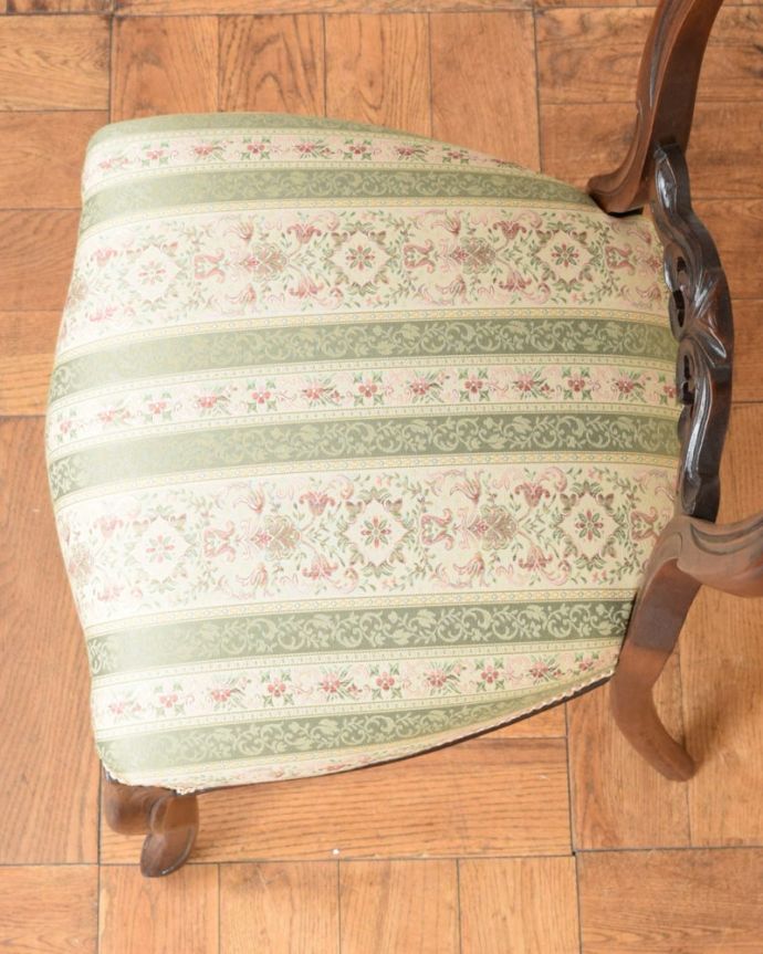 アンティークの椅子の座面