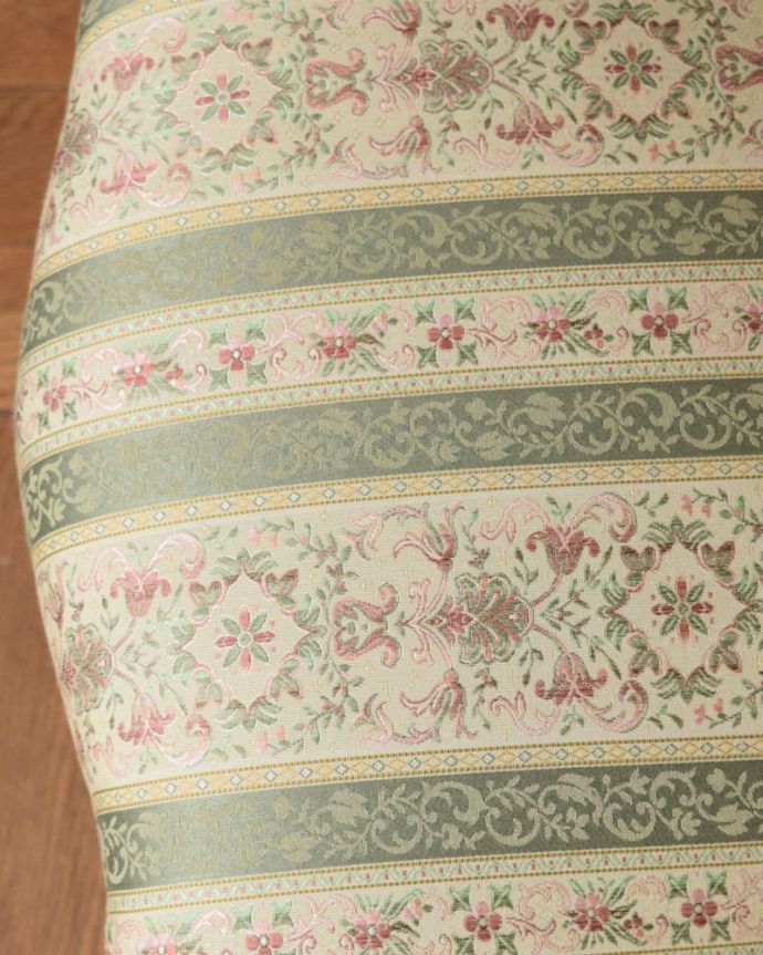 サロンチェアの座面の生地