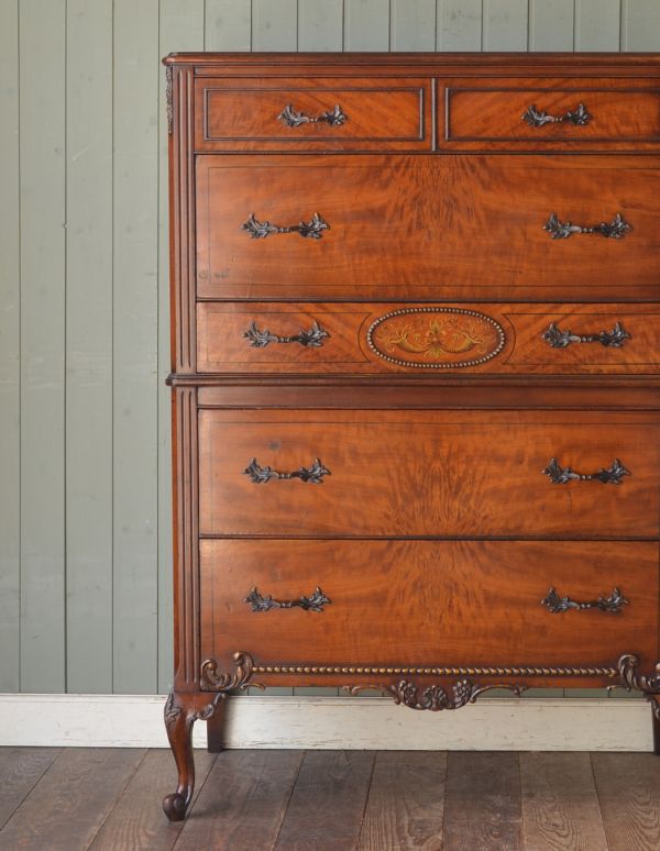 アンティーク家具　フランスのアンティーク家具、美しいチェストオブドロワーズ。収納力もしっかりしていて頼もしいチェスト。(q-414-f)