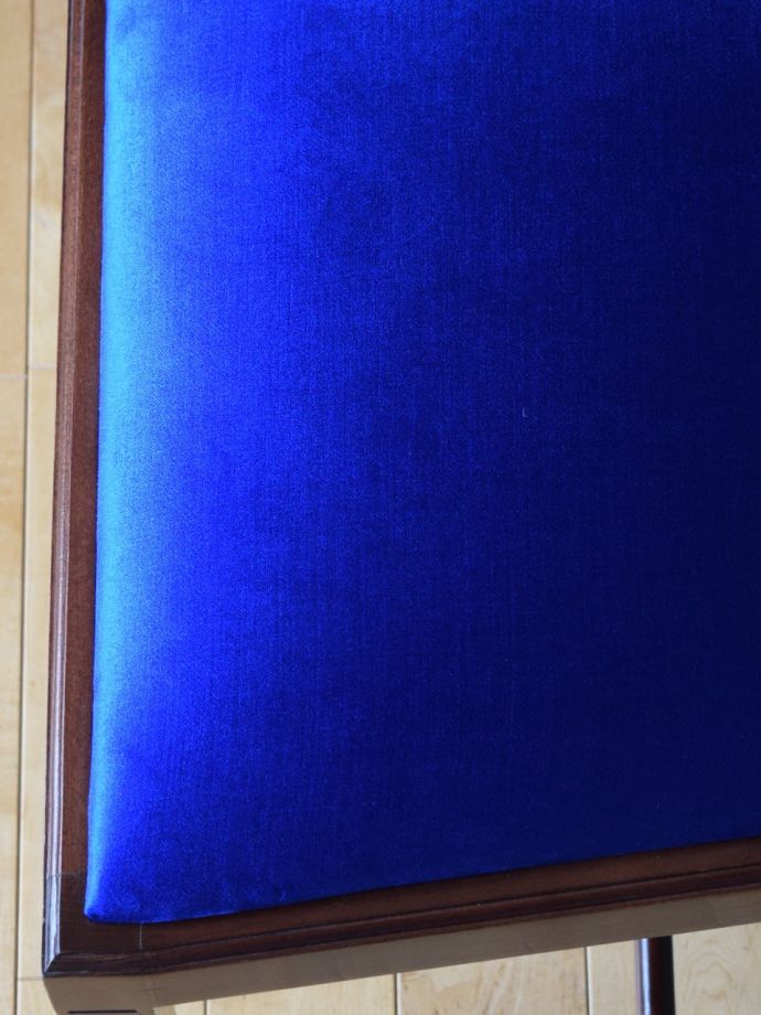 サロンチェアの座面の生地