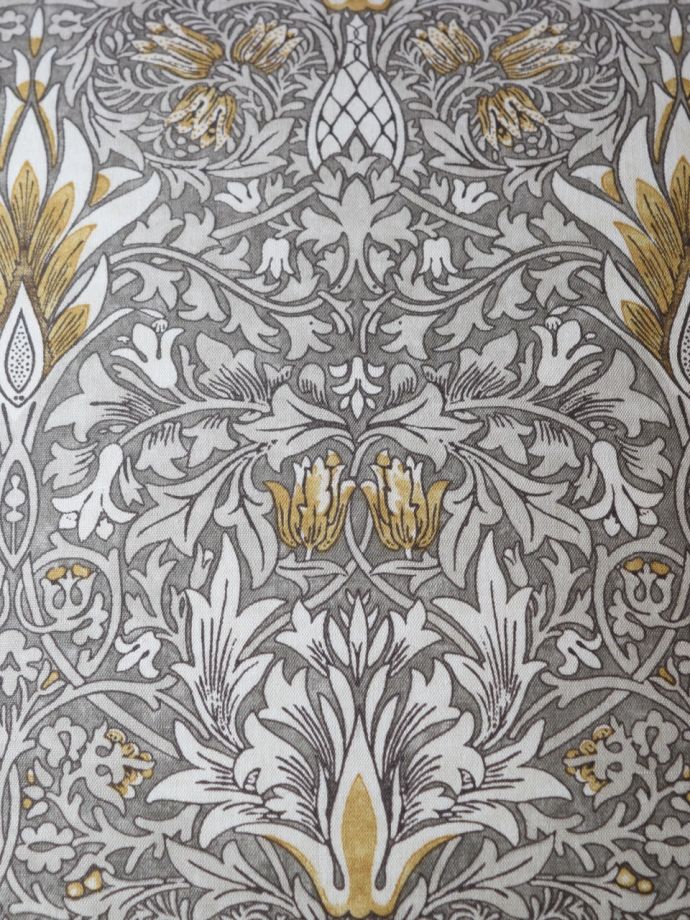 アンティークスツールの生地