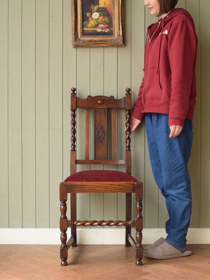 英国アンティークのダイニングチェア