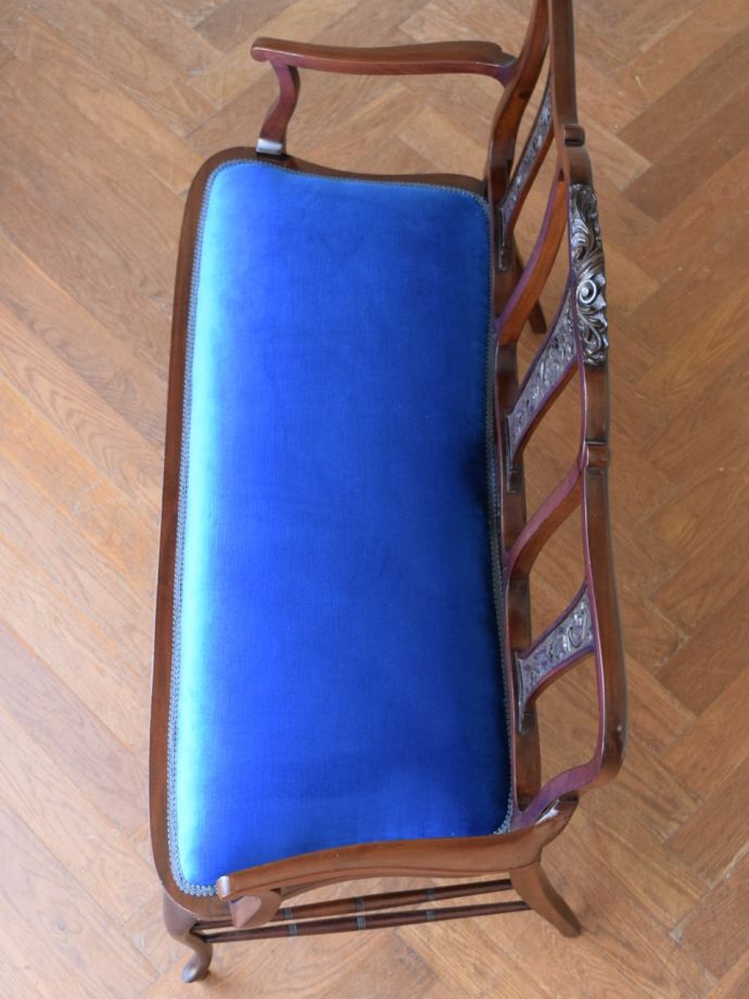 アンティークソファの座面