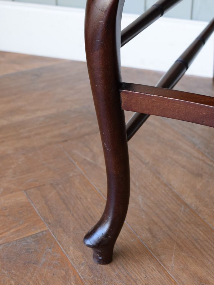 アンティーク椅子の脚