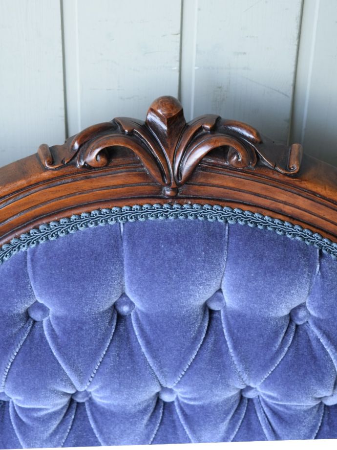 英国アンティークらしい装飾