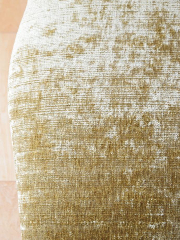 パーソナルチェアの座面の生地