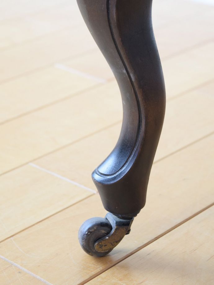 アンティーク椅子の脚