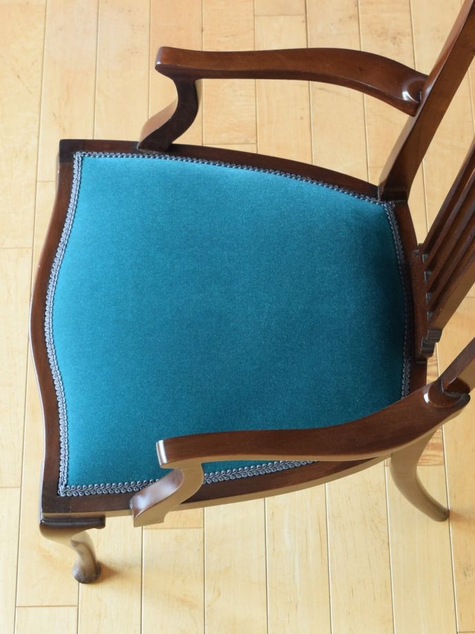 アンティークの椅子の座面