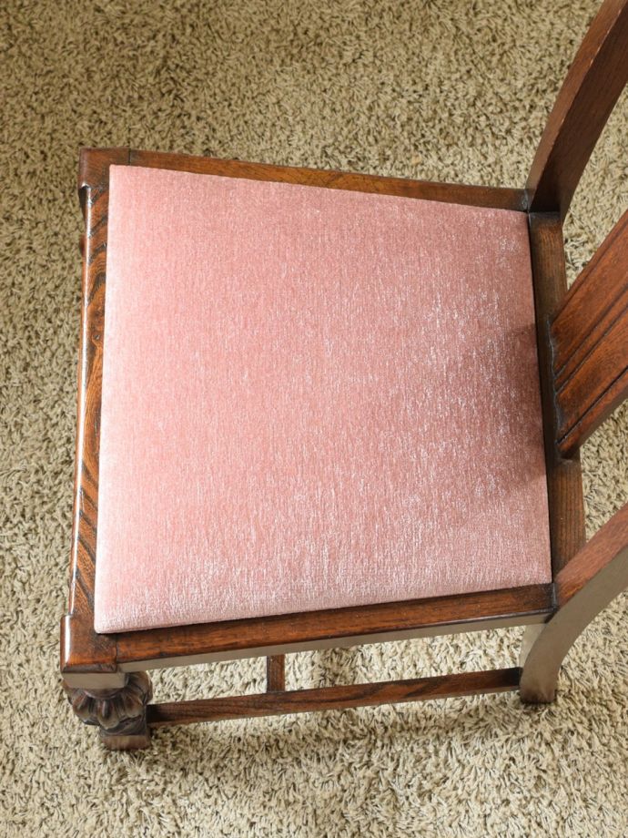 アンティークの椅子の座面