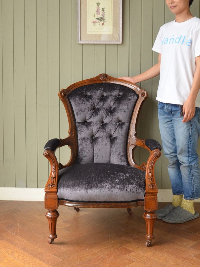 アンティークのパーソナルチェア